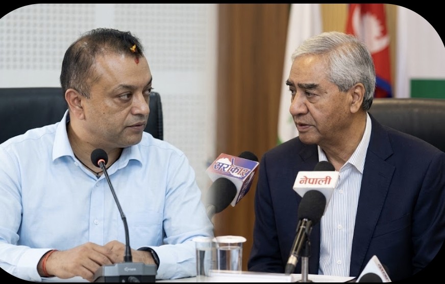 नेपाली कांग्रेसका पुर्व र वर्तमान सभापति भेटले नयाँ दिशा लिने
